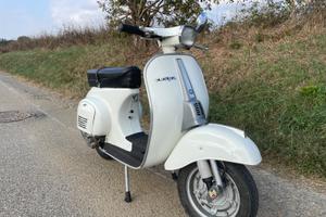 Vespa 50 Special