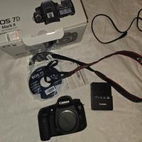 Canon EOS 7D Mark II COME NUOVA