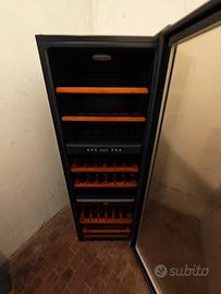 Cantinetta Vini Hoover - 53-70 bottiglie 3 temper.