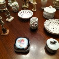 Oggettistica per casa di porcellana. kit 19 pezzi.