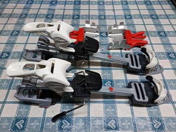 attacchi Diamir per sci alpinismo