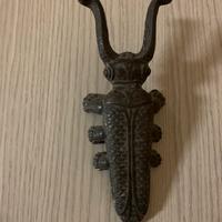 Cervo volante antico fusione in ghisa