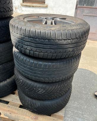 gomme con cerchio mak da 16 per Nissan Qashqai 