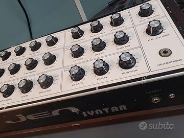 JEN SYNTAR GS-3000 con modifica MIDI