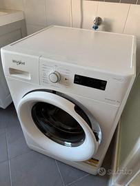 Lavatrice Whirlpool SenseInverter 8 KG