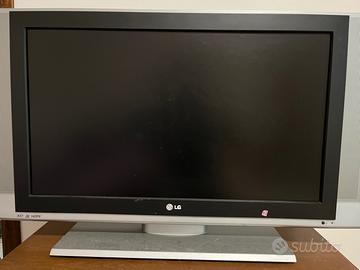 Monitor TV 32 pollici LG 32LC3R-ZJ - inc. decoder