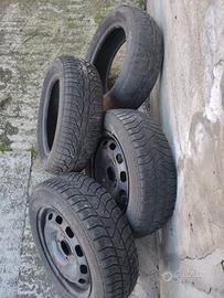 Gomme pirelli