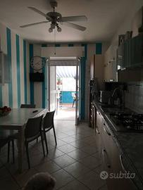 Appartamento di 120 m² con 4 locali e box auto a P