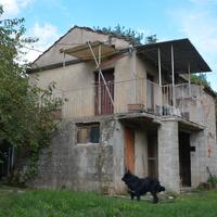 Abitazione con terreno in Aquara (SA)