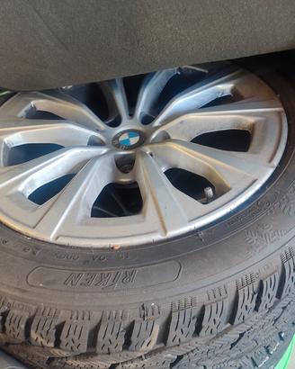 cerchi e gomme BMW 205/60 R16