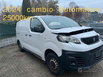 Peugeot Expert 2024 2.0D Euro6D CAMBIO AUTOMATICO