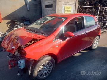 Ricambi Fiat Grande Punto anno 2012