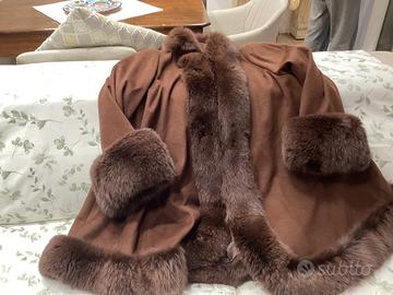 Cappotto in cachemire con pelliccia di volpe