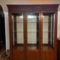 Vetrina/credenza e vetrinetta in legno