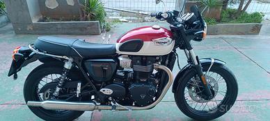 Triumph Bonneville T100
