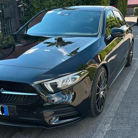 Mercedes A200d premium night edition