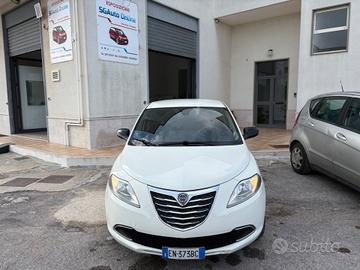 Lancia Ypsilon 1.2 69 CV 5 porte GPL Ecochic Gold