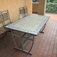 Tavolo in ferro battuto