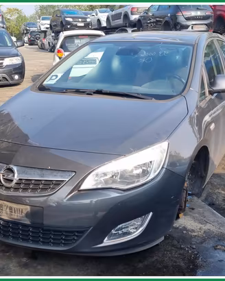 Ricambi Usati OPEL ASTRA (P10) 2011