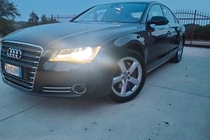 Audi A8 250cv NO superbollo
