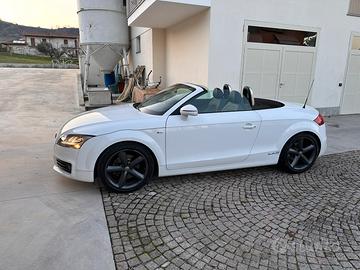 Audi TT MK2 Cabrio 1.8 TFSI 160 CV – Bianco – 2009