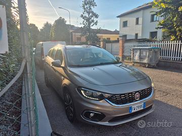 Fiat Tipo 1.3 Multijet 95 cv Louge