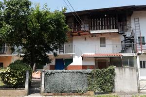 Appartamento su due piani da ristrutturare