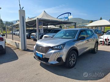 Peugeot 2008 1.2 benzina 130cv anno 2023