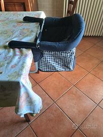 seggiolino da tavola per bimbi