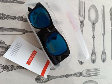 Nuovi Occhiali da sole bambini Seven con fodero