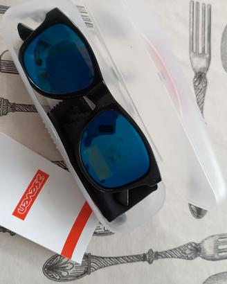 Nuovi Occhiali da sole bambini Seven con fodero