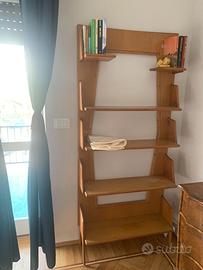 piccola libreria in legno