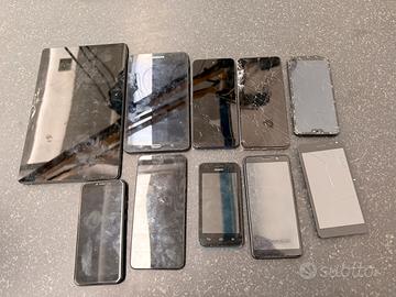 Cellulari e tablet per pezzi di ricambio