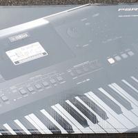 Organo Yamaha PSR-E463