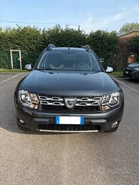 Dacia Duster 1.6 Gpl - NAV. - NEOP. - 12 MESI DI G