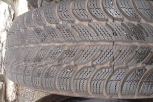 4 gomme invernali buoni 195/55 R16 M+S