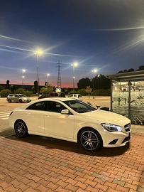 MERCEDES CLA AUTOMATICA UNICO PROPRIETARIO