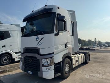 TRATTORE STRADALE RENAULT T 520