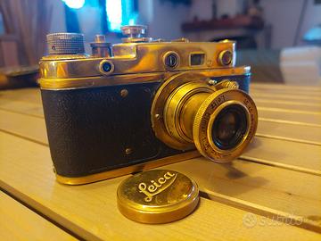 Macchina  fotografica  Leica