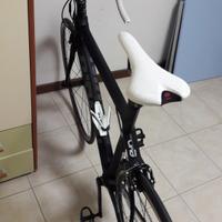 bici da corsa Btwin mach 740 