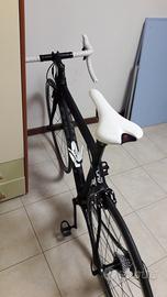 bici da corsa Btwin mach 740 