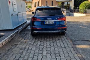 AUDI Q5 Sline  QUATTRO 40 TDI MEHV MATRIX