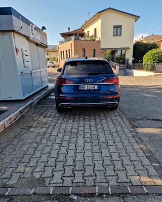 AUDI Q5 Sline  QUATTRO 40 TDI MEHV MATRIX