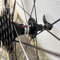 Ruote in carbonio FFWD