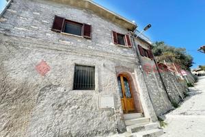 Casa Indipendente Contigliano