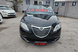 Lancia Ypsilon 1.2 69 CV 5 porte S&S Platinum