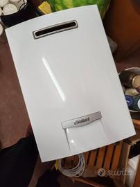 Scaldabagno a metano 12 LT. da esterno VAILLANT