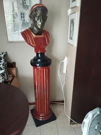 Busto  e colonna  Cesare