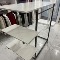 Stand