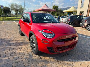 FIAT 600 1.2cc HYBRID DCT KM0 PREZZO SCONTATO € 22